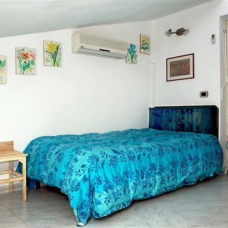 Al Vecchio Pioppo Bed and Breakfast Praia a Mare