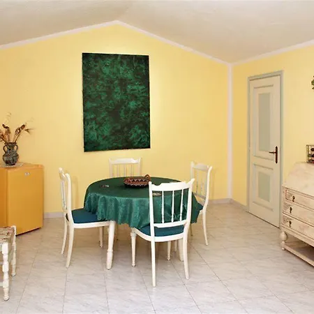 Al Vecchio Pioppo Bed and Breakfast 4*