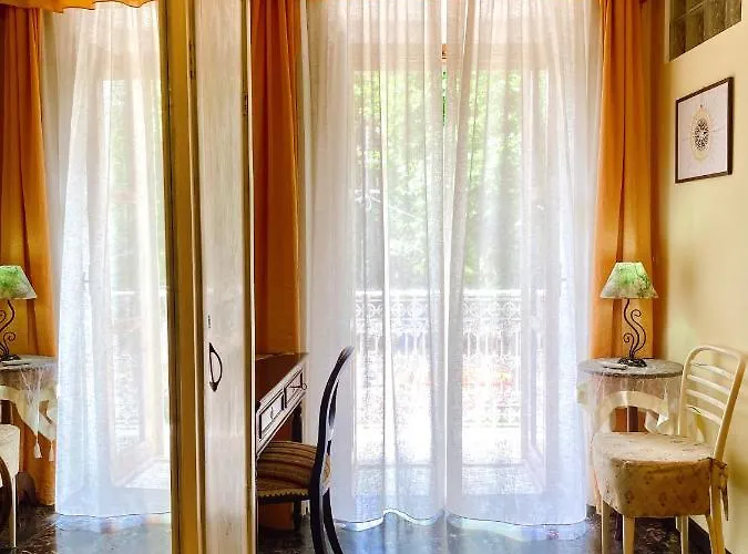 阿尔桥皮奥普住宿加早餐旅馆 4*